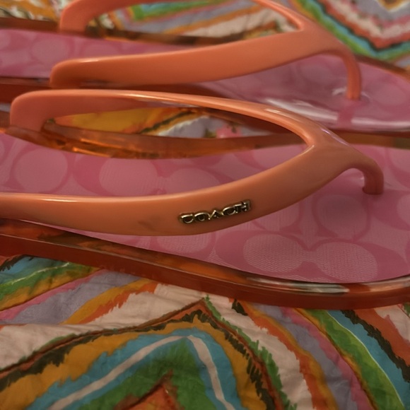 Pink Coach Sandals Brand new never worn - Picture 5 of 6